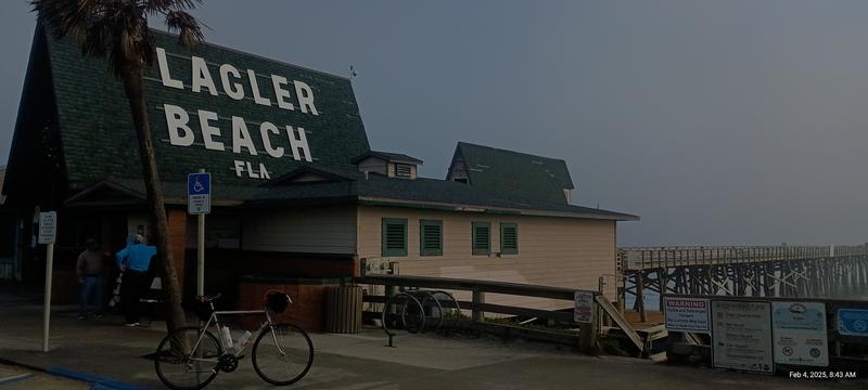 The iconic Flagler Beach fishing pier.