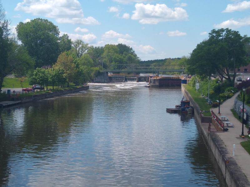 Passing over the Erie Canal in Clyde